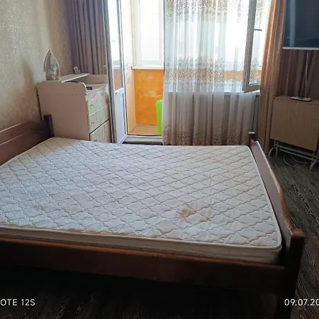 солнечная студия с видом на город, 5 мин до центра * Odessa